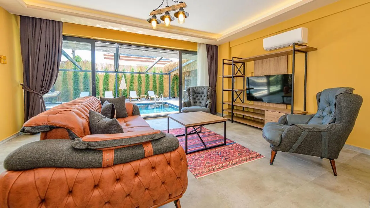 Soeguet 4 - 4 Bedroom With Jacuzzi In 费特希耶 别墅