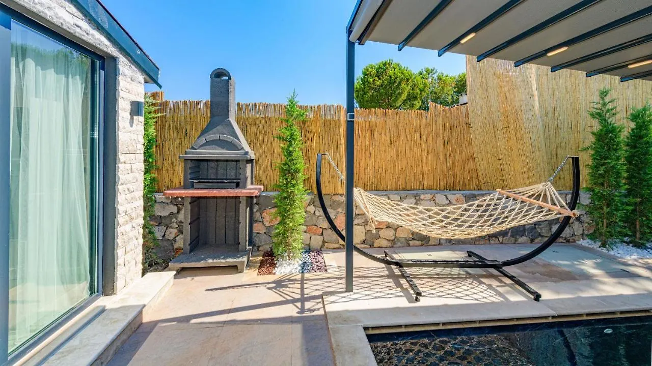 Soeguet 4 - 4 Bedroom With Jacuzzi In 费特希耶 土耳其