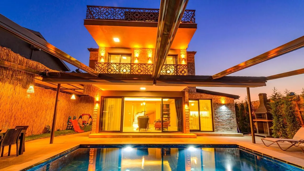 Villa Soeguet 4 - 4 Bedroom With Jacuzzi In Fethiye Turkiet